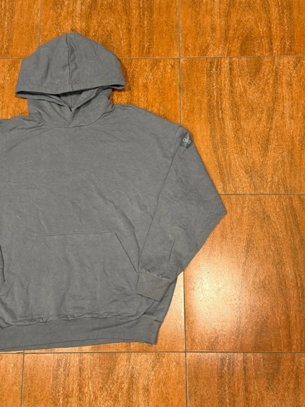 Alo Yoga Grey Oversized Pullover Hoodie Size Small.